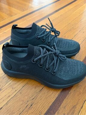NEW Allbirds Trail Runner SWT sneakers running shoes black gray mens 9